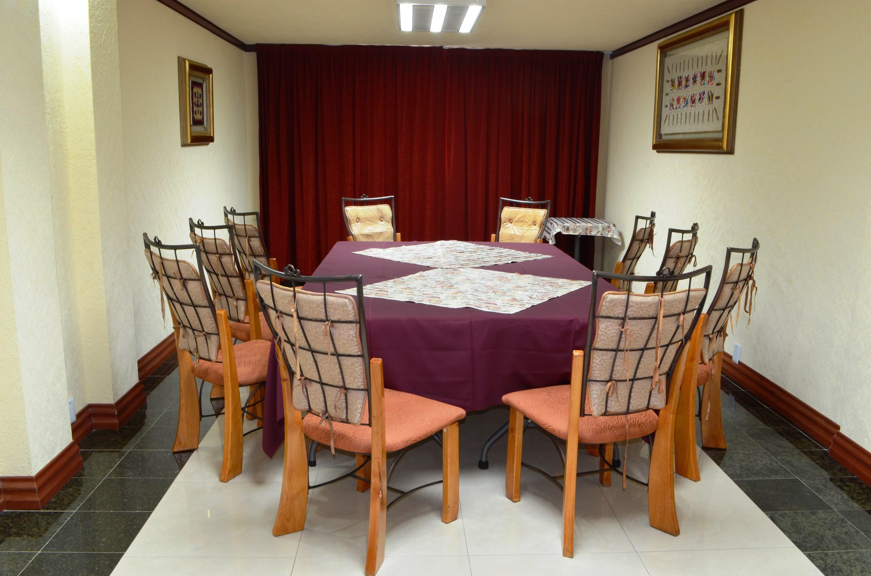 Howard Johnson By Wyndham Toluca Bagian luar foto