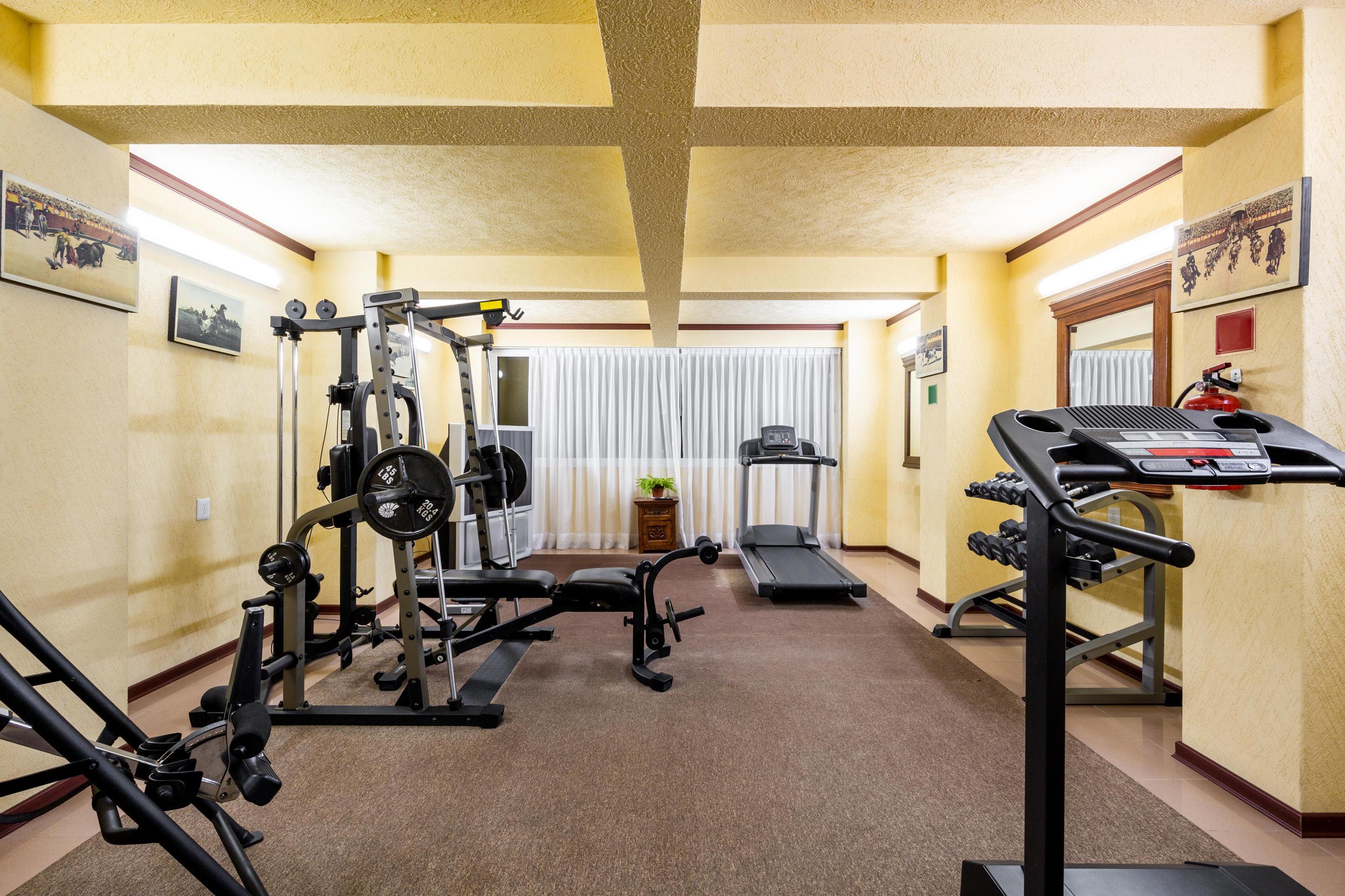Howard Johnson By Wyndham Toluca Bagian luar foto